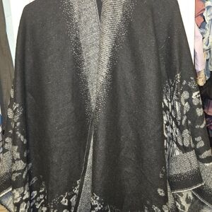 Chic Black and Gray Women's Poncho